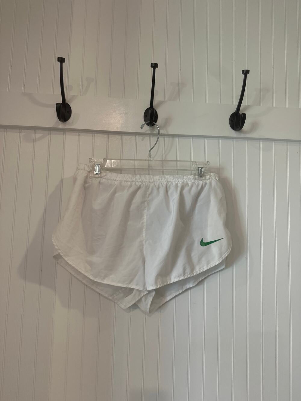 Nike Women's White Athletic Shorts Size Medium